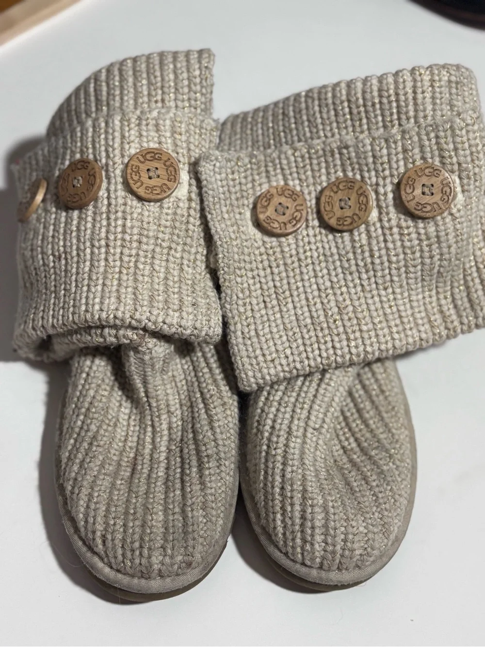 UGG Knit Sweater Boots Sz 7 Cream Cozy Après Ski Fall Winter
